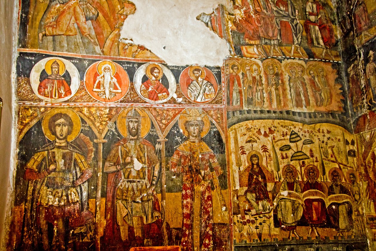 Innenraum der Kirche St. Maria, Mborja, Korça, Albanien von Unknown
