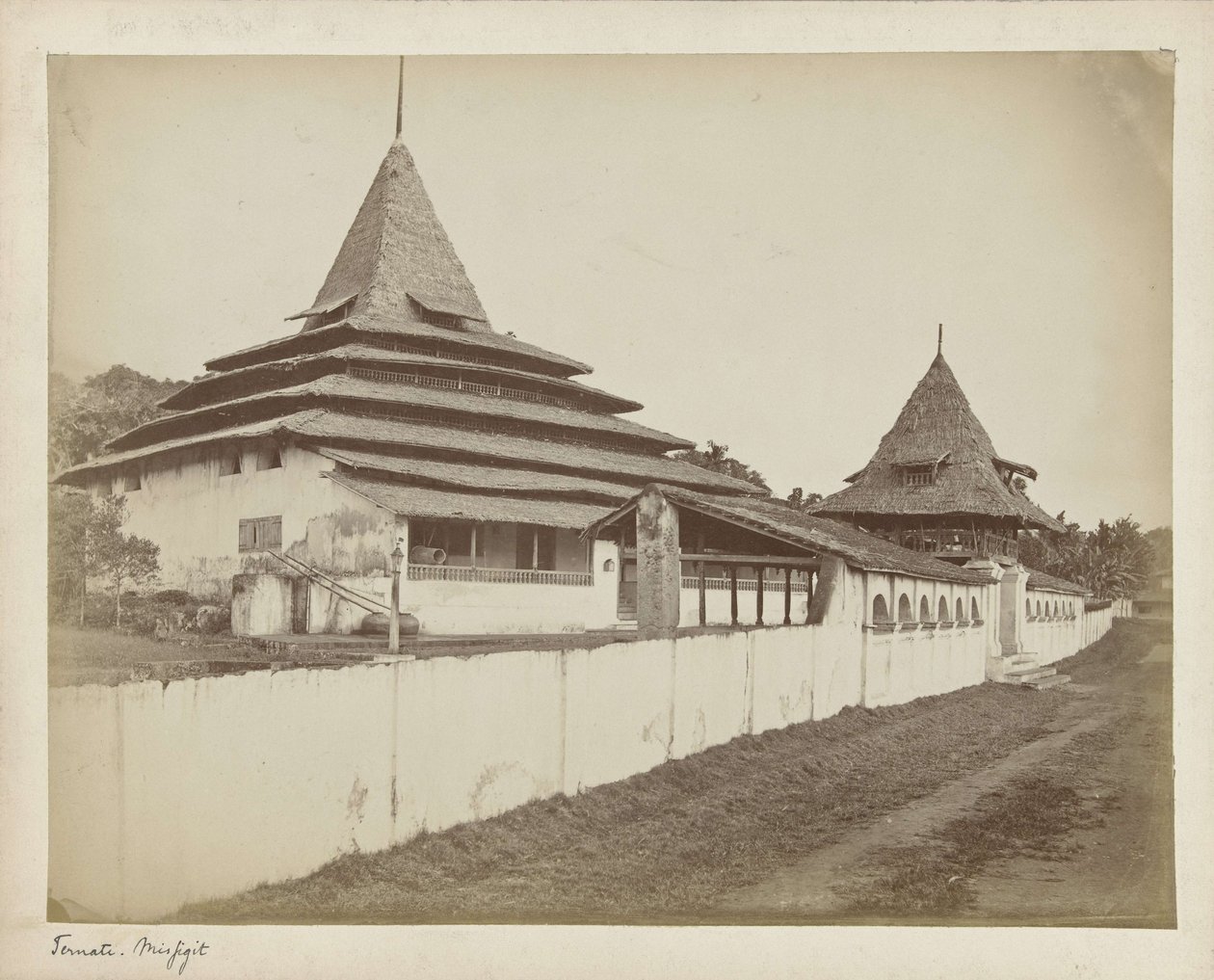 Moschee des Sultans von Ternate von Anonymous
