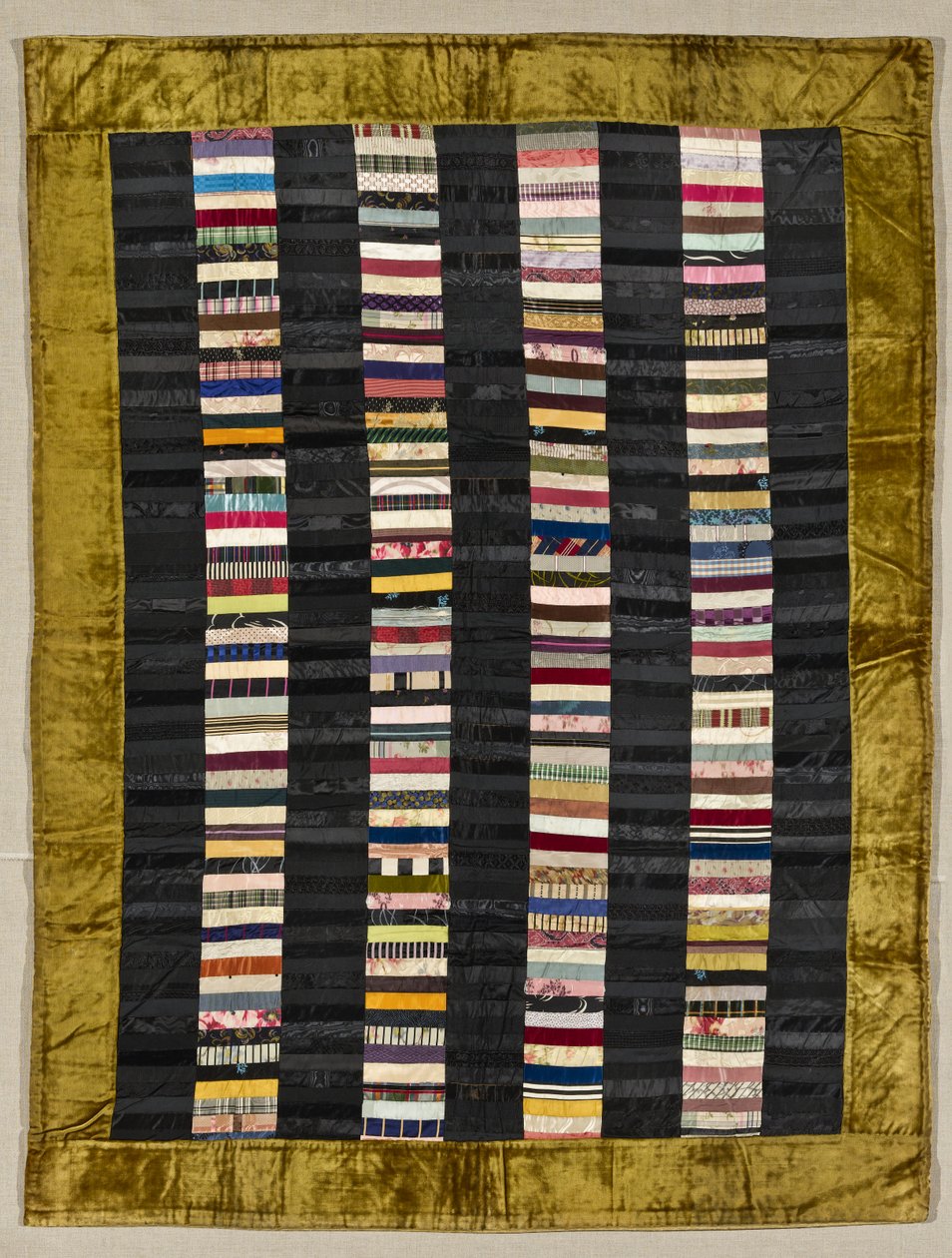 Strippie Quilt, ca. 1880 von American School