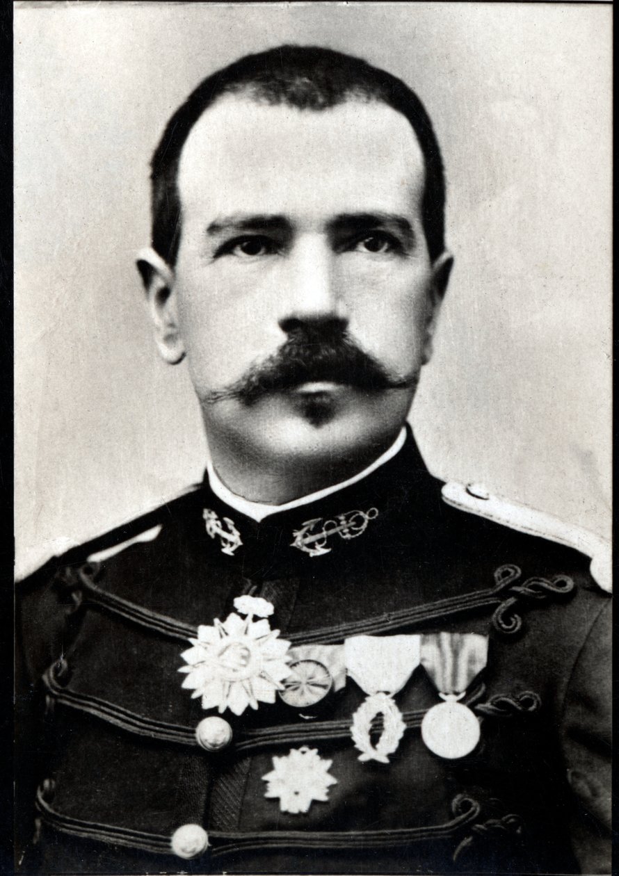 Porträt von Parfait Louis Monteil (1855-1925), französischer Kolonialoffizier und Entdecker von French Photographer