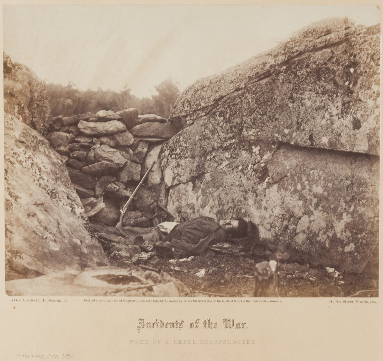 Heim eines Rebellen-Scharfschützen, Gettysburg, Juli von Alexander Gardner