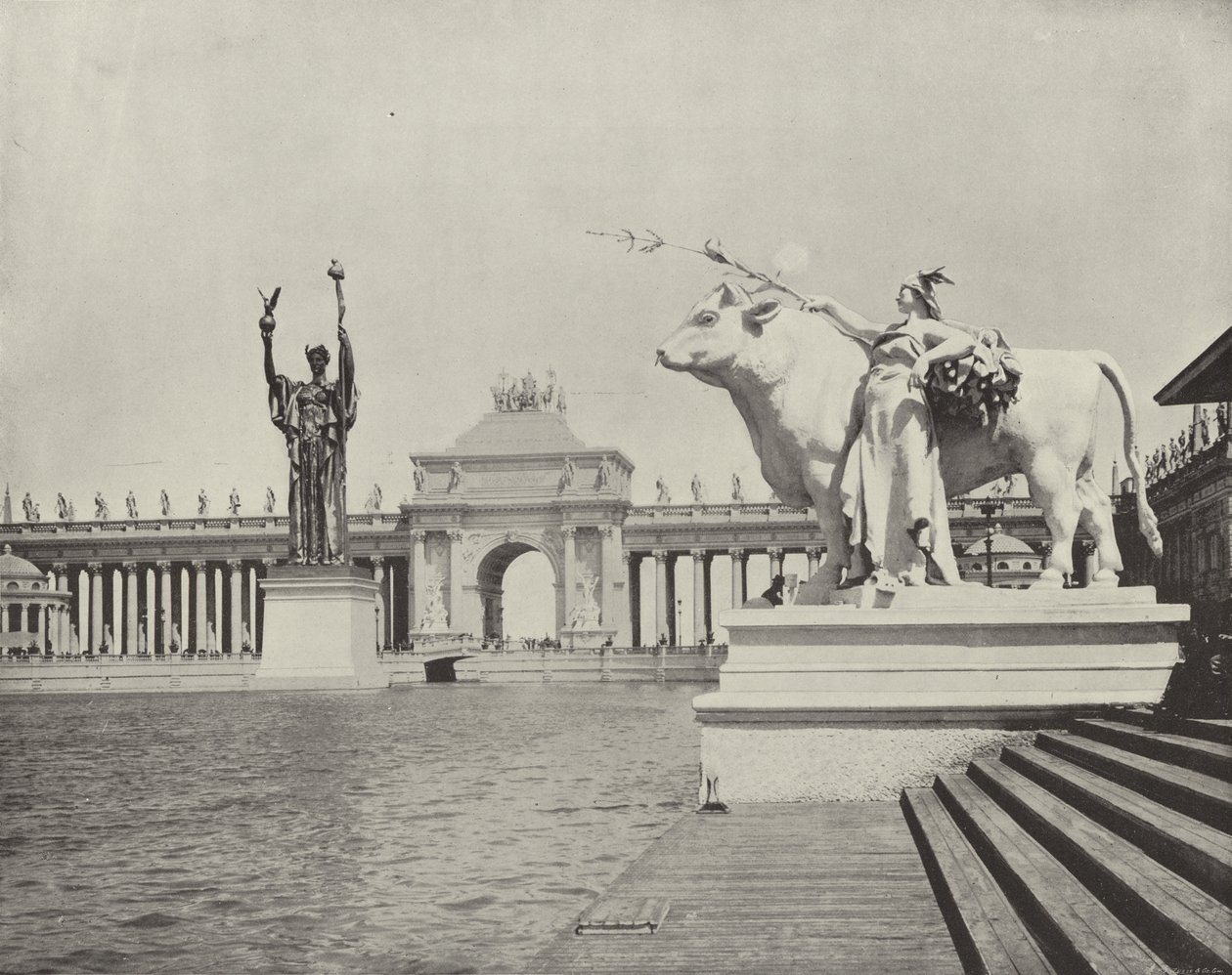 Blick auf den See von der Statue des Überflusses von American Photographer