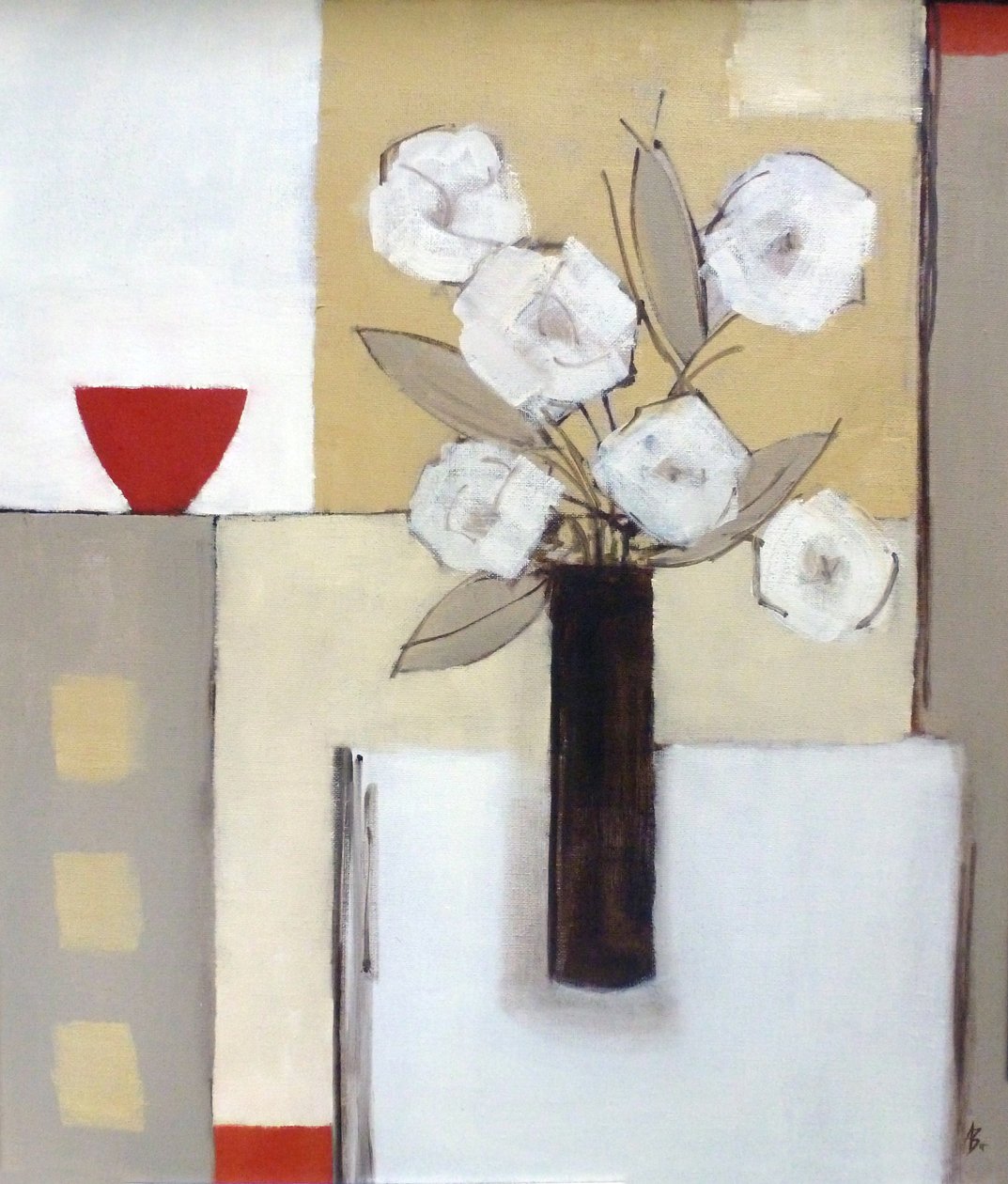Rote Schale, weiße Blumen von Ana Bianchi