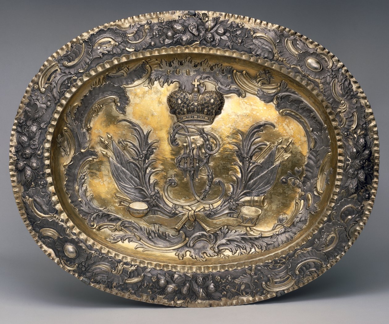 Schale mit dem Monogramm von Katharina II., 1762 von Andrei and Polozov, Aleksei Gerassimov