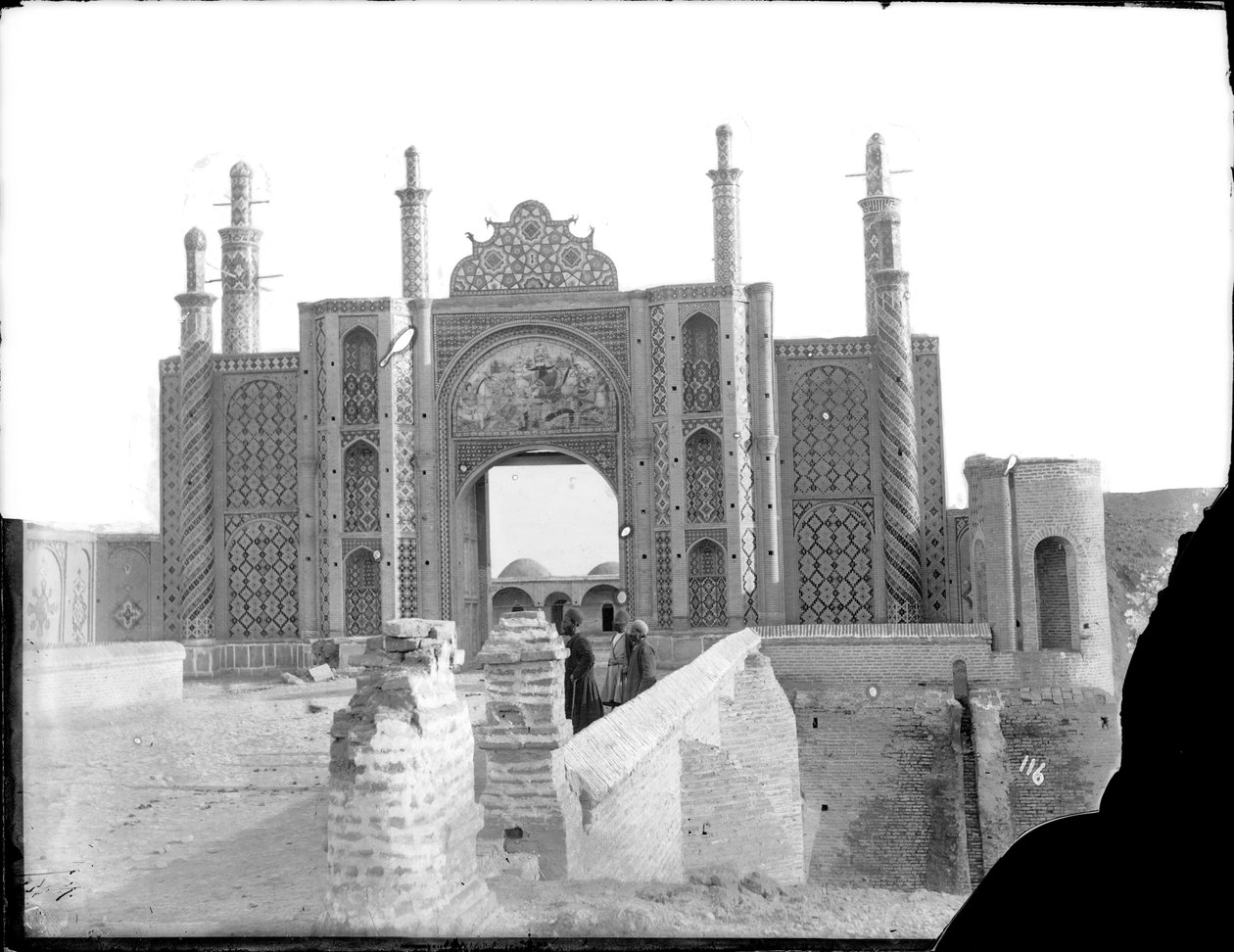 Darvaze Dawlat, geflieste Stadttor, Teheran, ca. 1880 von Antoin Sevruguin