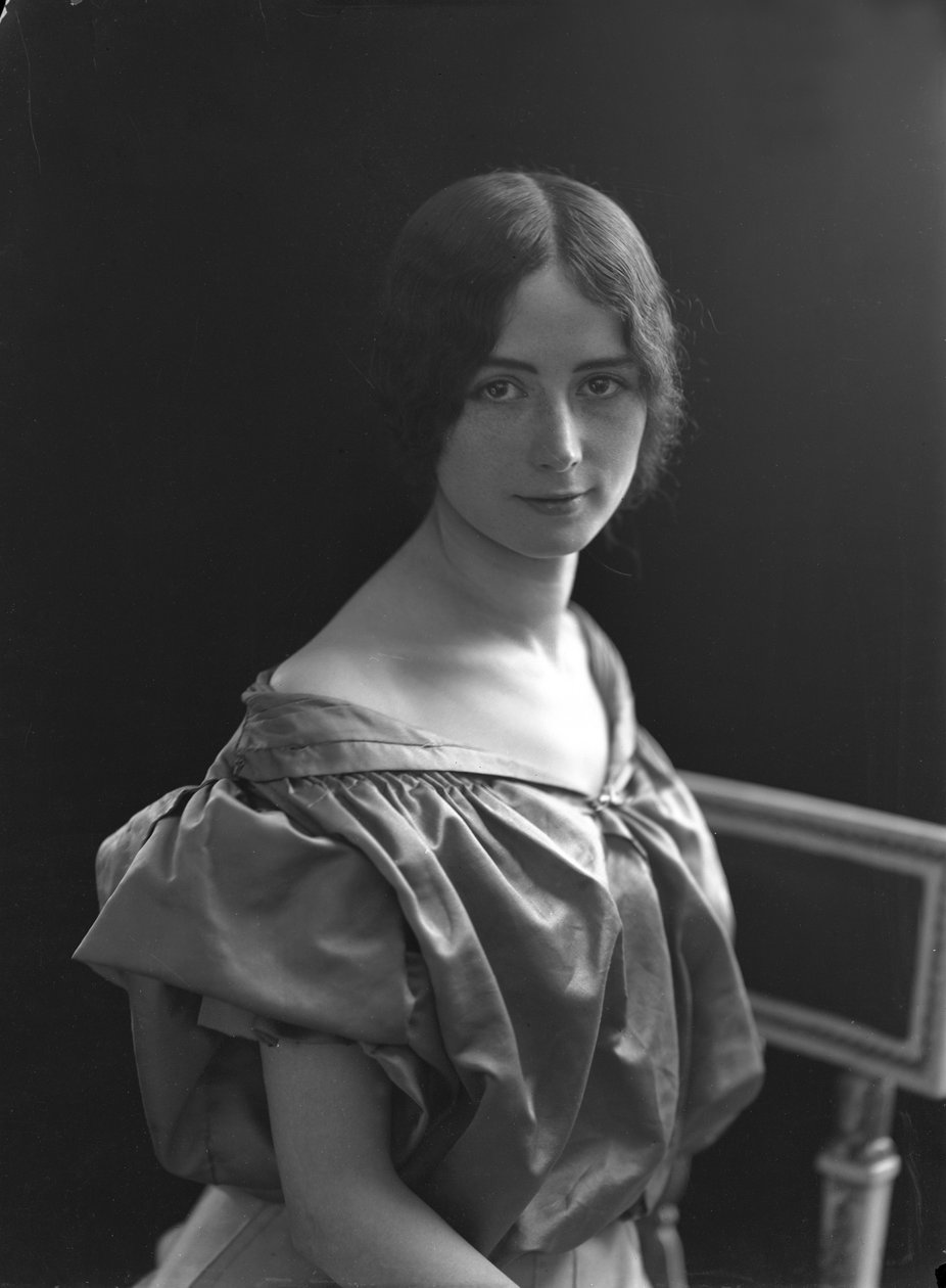 Cléo de Mérode, 1903 von Anton Blomberg