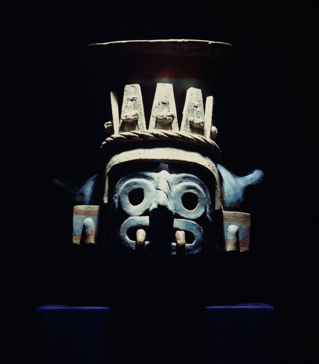 Kohlenbecken, das Tlacoc darstellt, Späte Postklassische Periode (Keramik) von Aztec