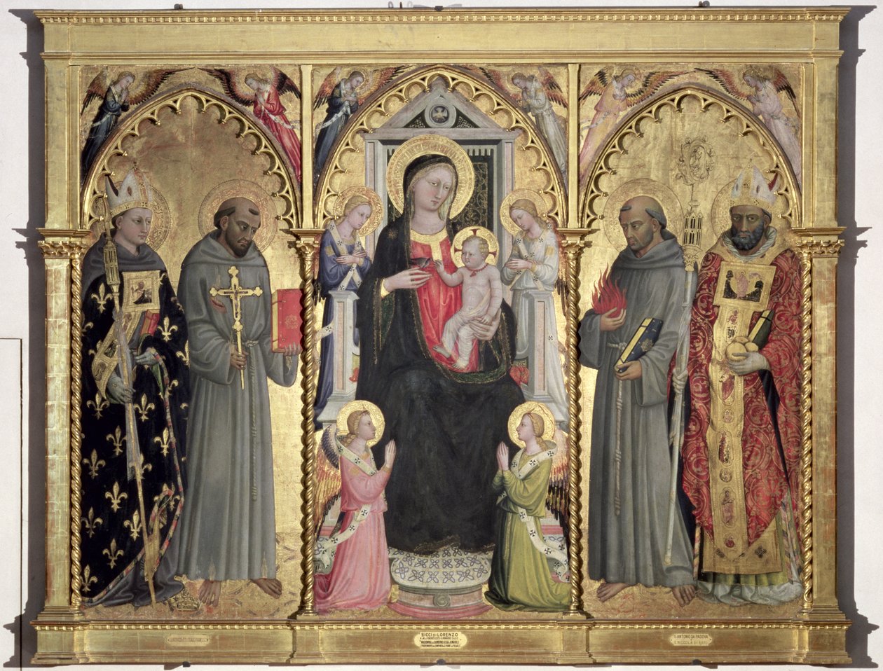 Madonna und Kind mit St. Louis von Toulouse, St. Franziskus von Assisi, St. Antonius von Padua und St. Nikolaus von Bari von Bicci di Lorenzo