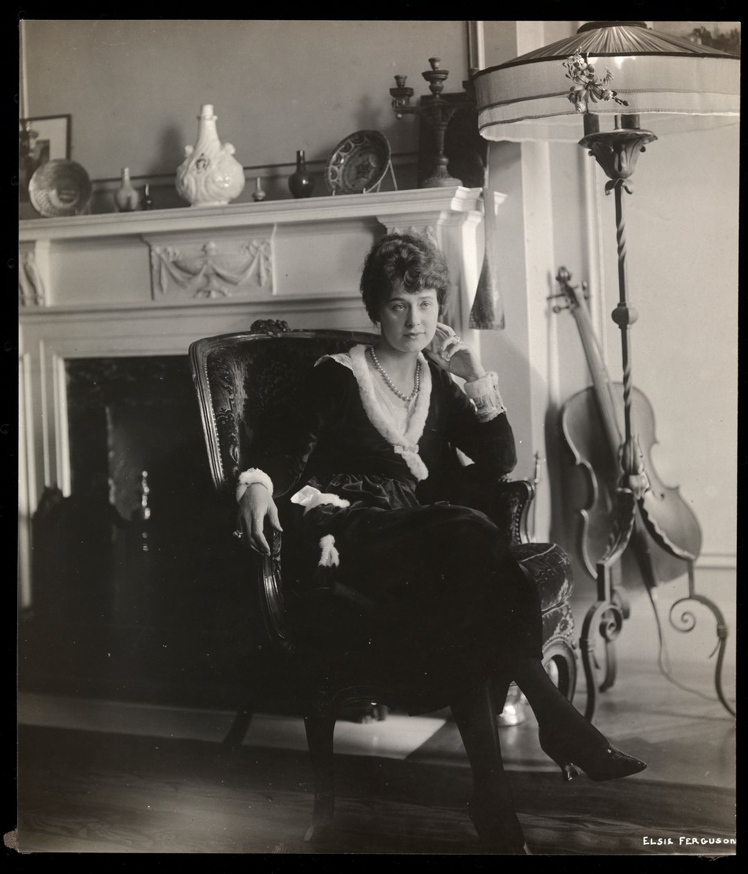 Elsie Ferguson von Byron Company