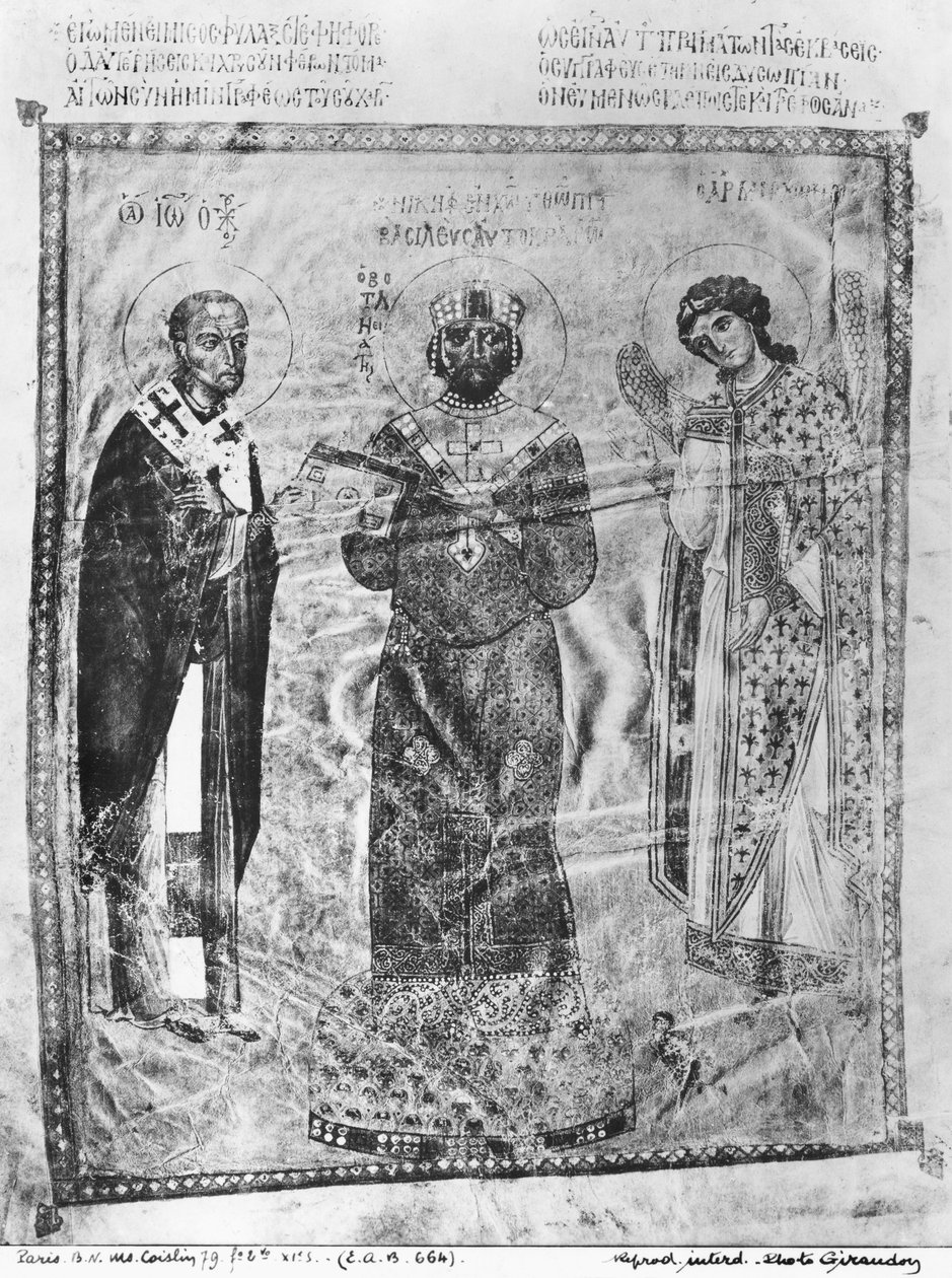 Ms Coislin 79 f.2v Kaiser Nicephorus III Botaniates (reg. 1078-81) zwischen St. Johannes Chrysostomus (ca. 347-407) und dem Erzengel Michael, ca. 1078 von Byzantine
