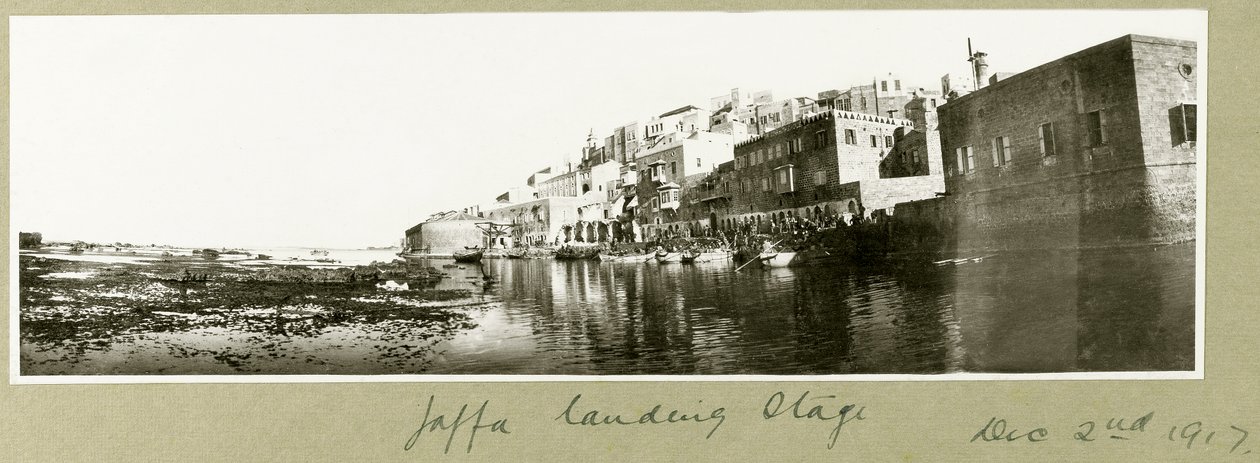 Anlegestelle in Jaffa, 2. Dezember 1917 von Capt. Arthur Rhodes