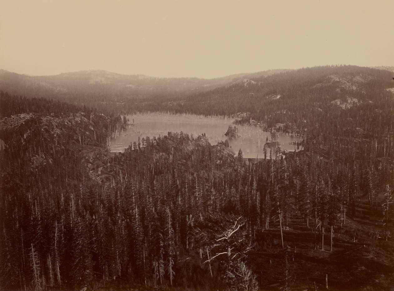 Dämme und See, Nevada County, Fernansicht von Carleton E. Watkins