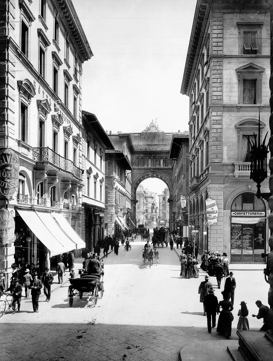 Via Strozzi, Florenz, ca. 1890 von Carlo Brogi