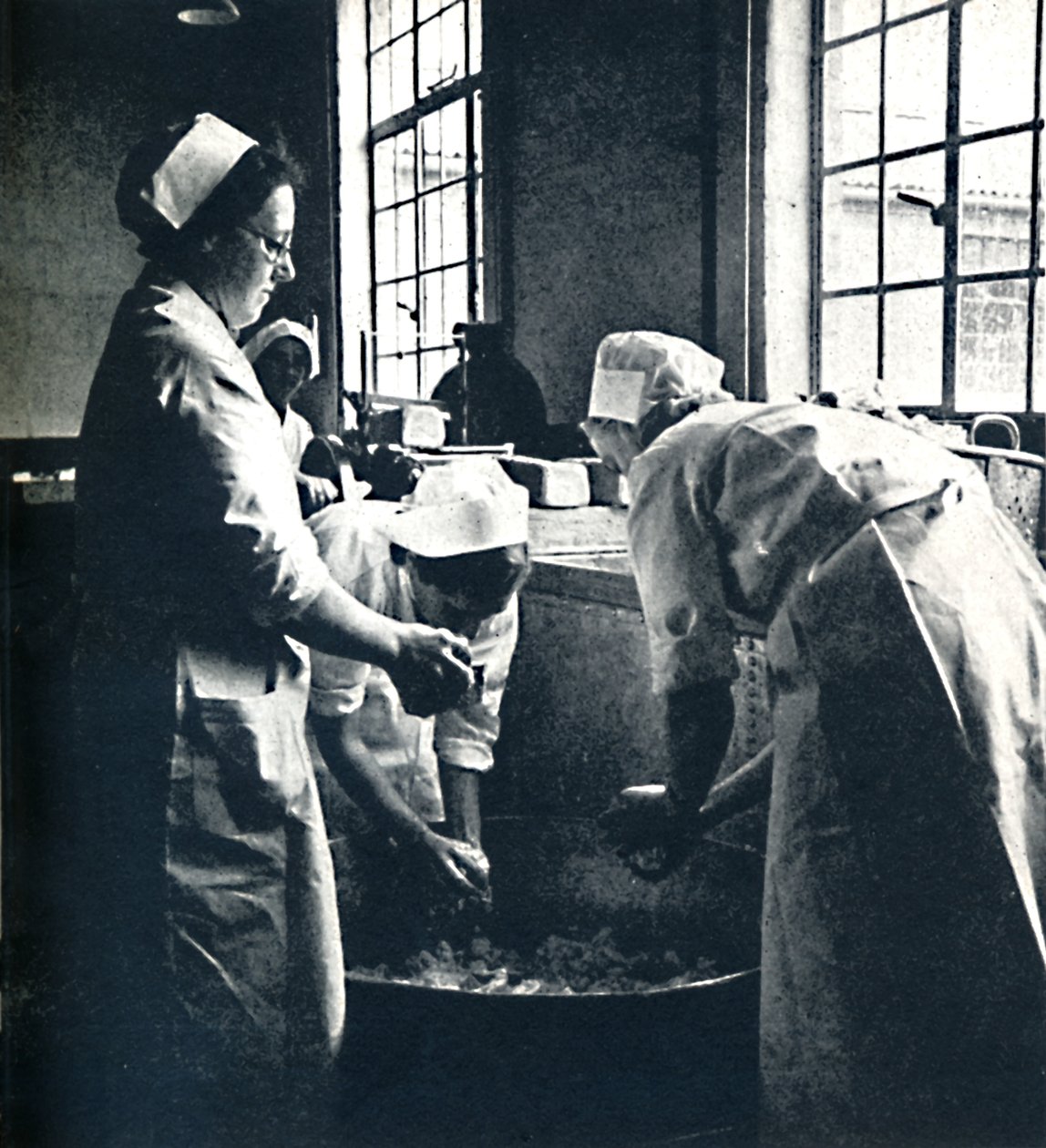 In der Kombüse, 1941 von Cecil Beaton