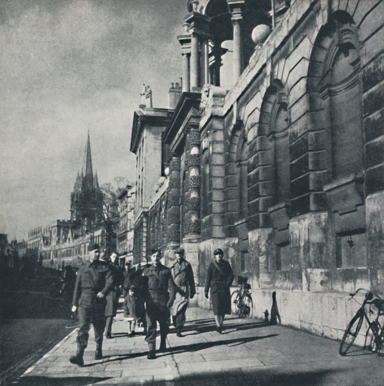 Oxford heute, 1941 von Cecil Beaton