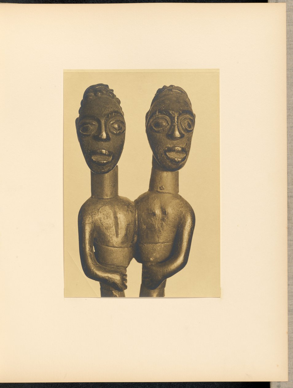 [Afrikanische Holzskulptur] von Charles Sheeler