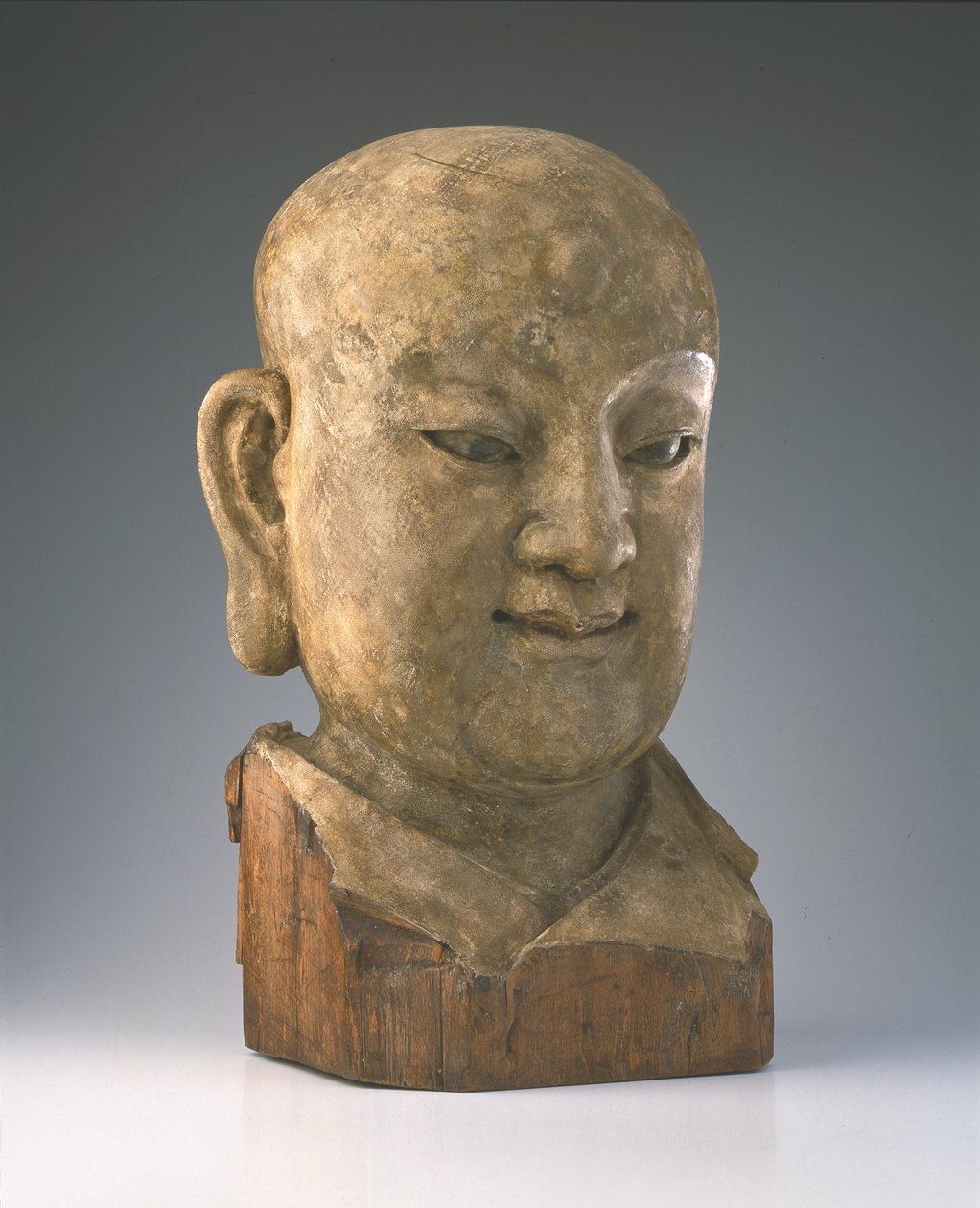 Kopf eines Louhan, Yuan-Dynastie (Holz) von Chinese School