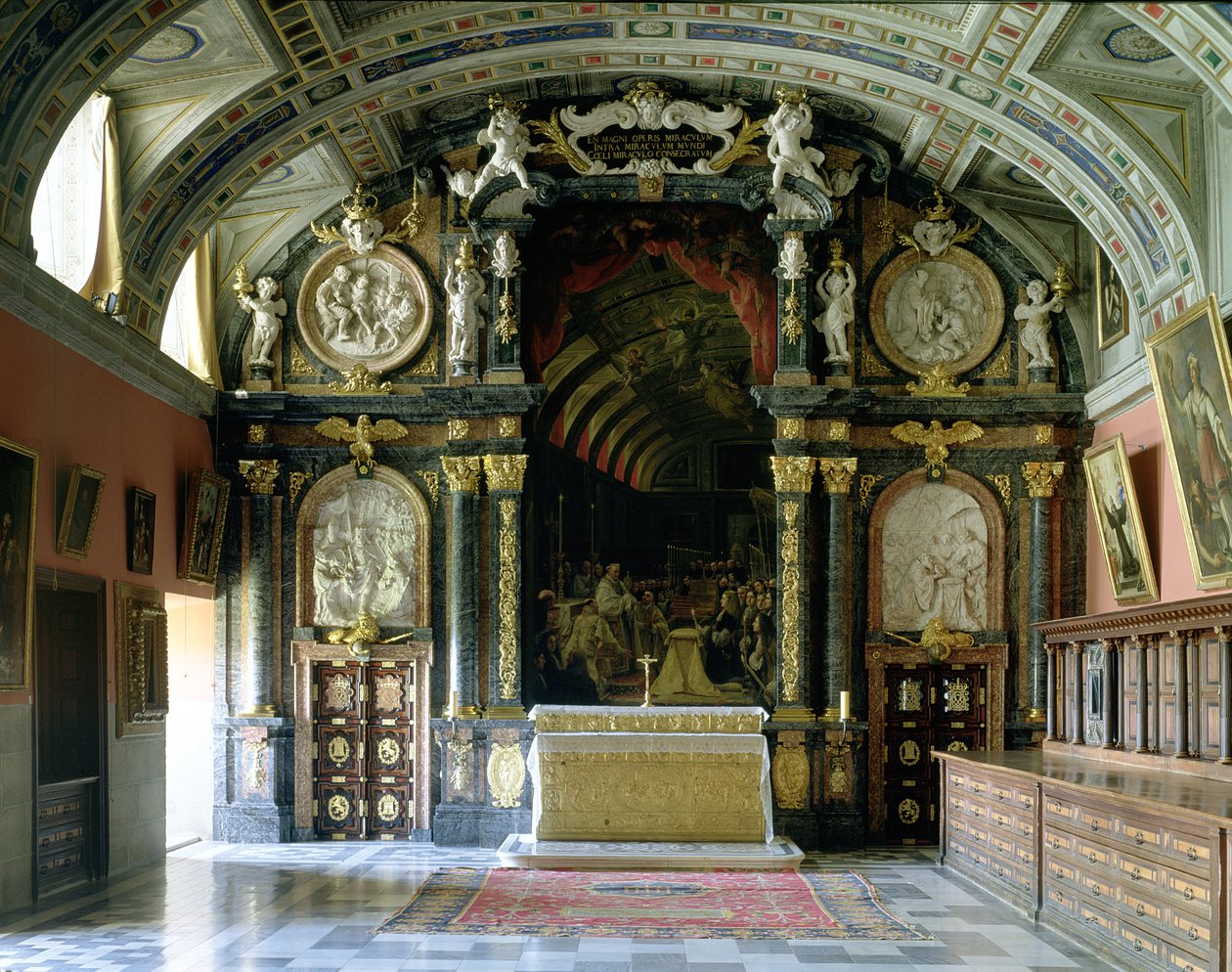 Die Anbetung durch Carlos II der Heiligen Form, aus der Sakristei von Claudio Coello