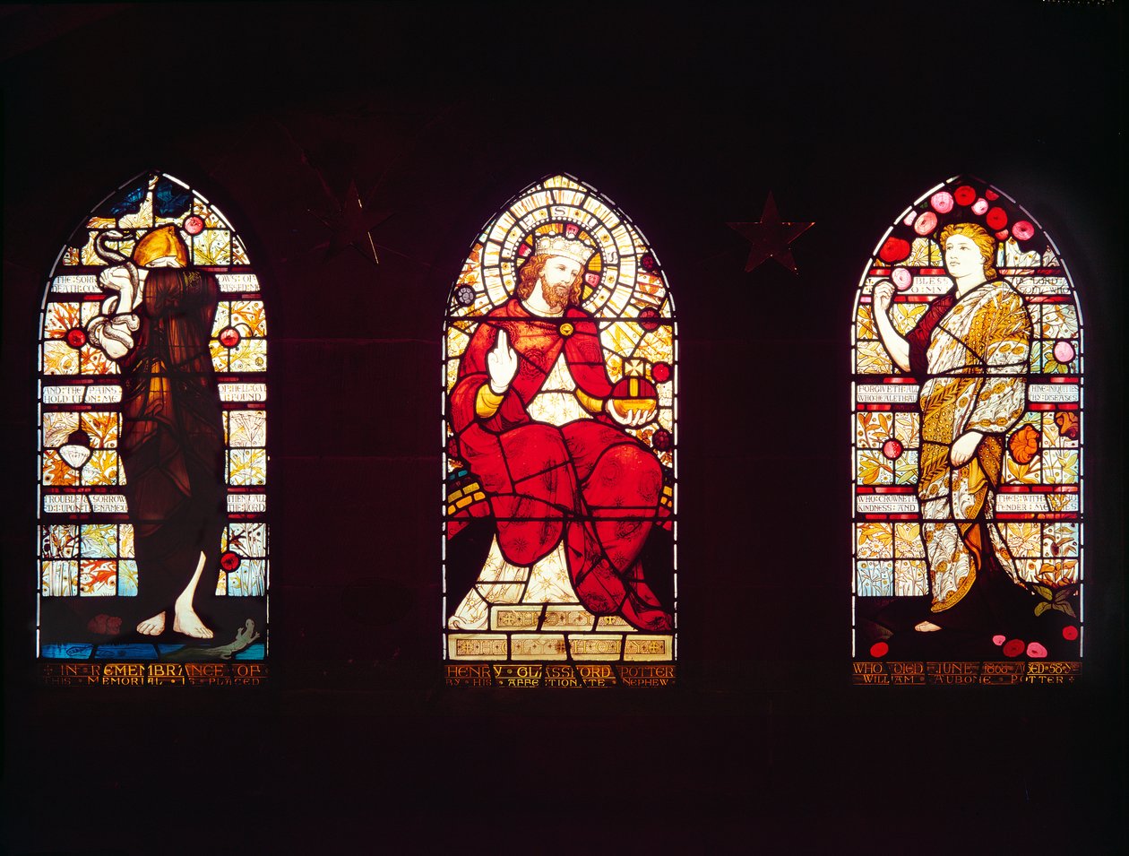 Psalm 116, Christus in Herrlichkeit, Psalm 103, St. Nicholas Kirche, Cramlington (Buntglas), 1872 von Daniel Cottier