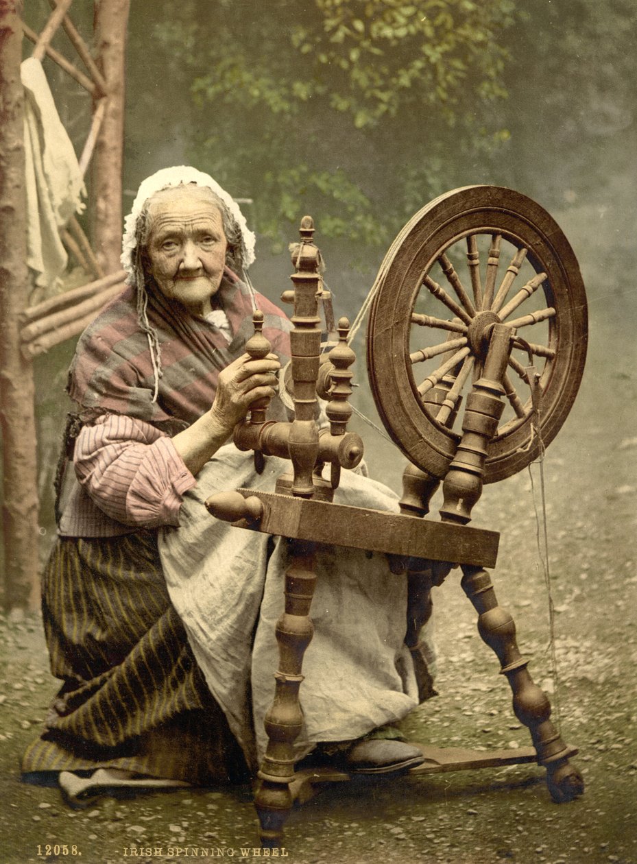 Irisches Spinnrad, County Galway, 1890 von Detroit Photographic Co.
