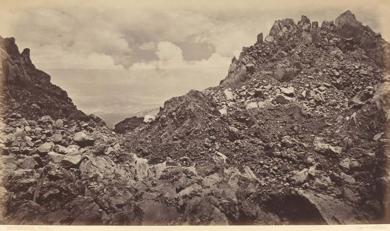 Quezaltenango vom Krater eines Vulkans von Eadweard Muybridge