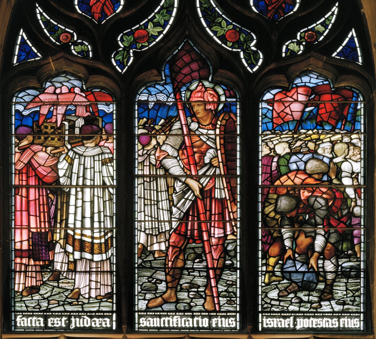 Edinburgh, St Giles Kathedrale, Morris & Co., Edward Burne-Jones, Josua, Überquerung des Roten Meeres, 1886, Mittelalterlicher Ritter von Edward Burne Jones