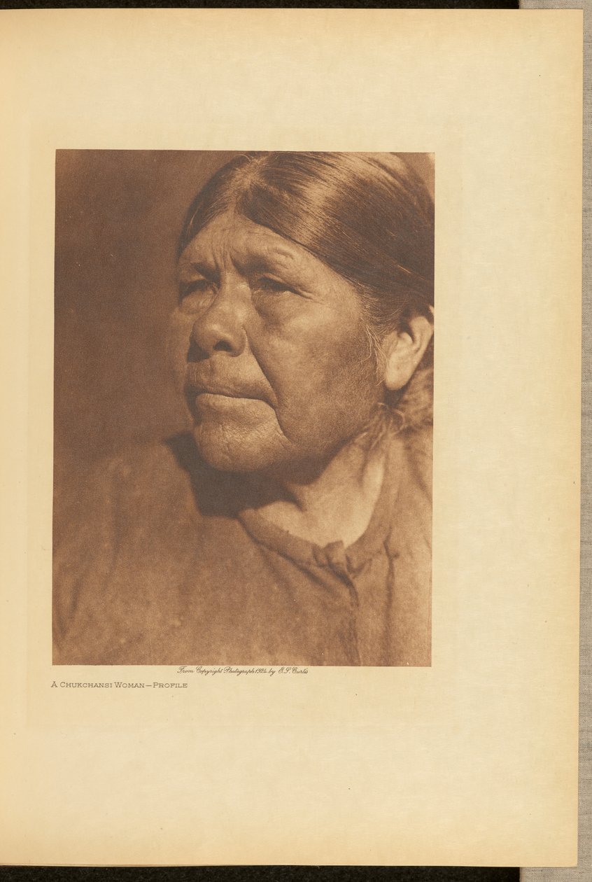 Eine Chukchansi-Frau - Profil von Edward S. Curtis