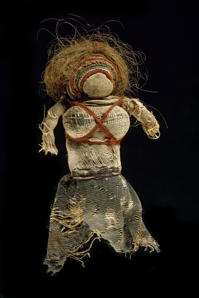 Stoffpuppe, 350-60 (gewebte gefärbte Wolle, ungefärbter Flachs und Menschenhaar) von Egyptian