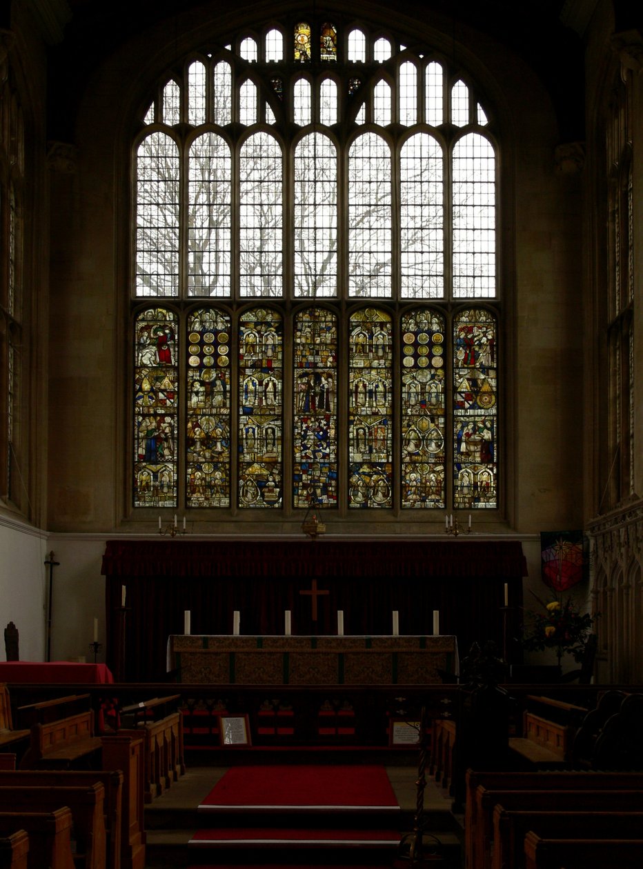 Ostfenster des Chors von English School