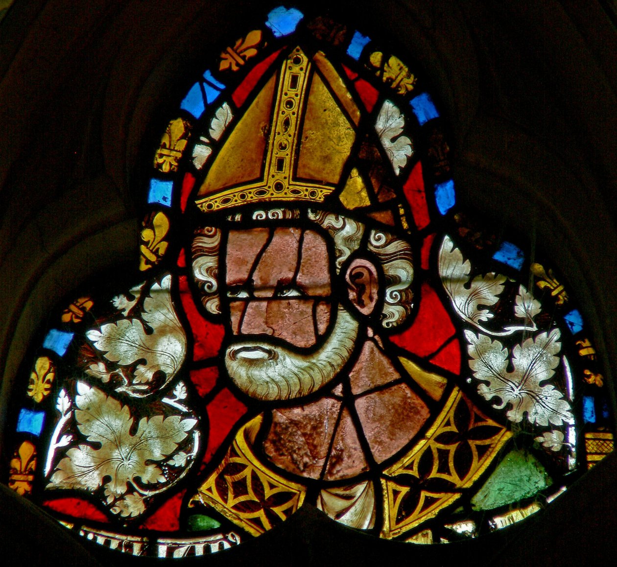 Fenster s-2 mit St. Julian von English School