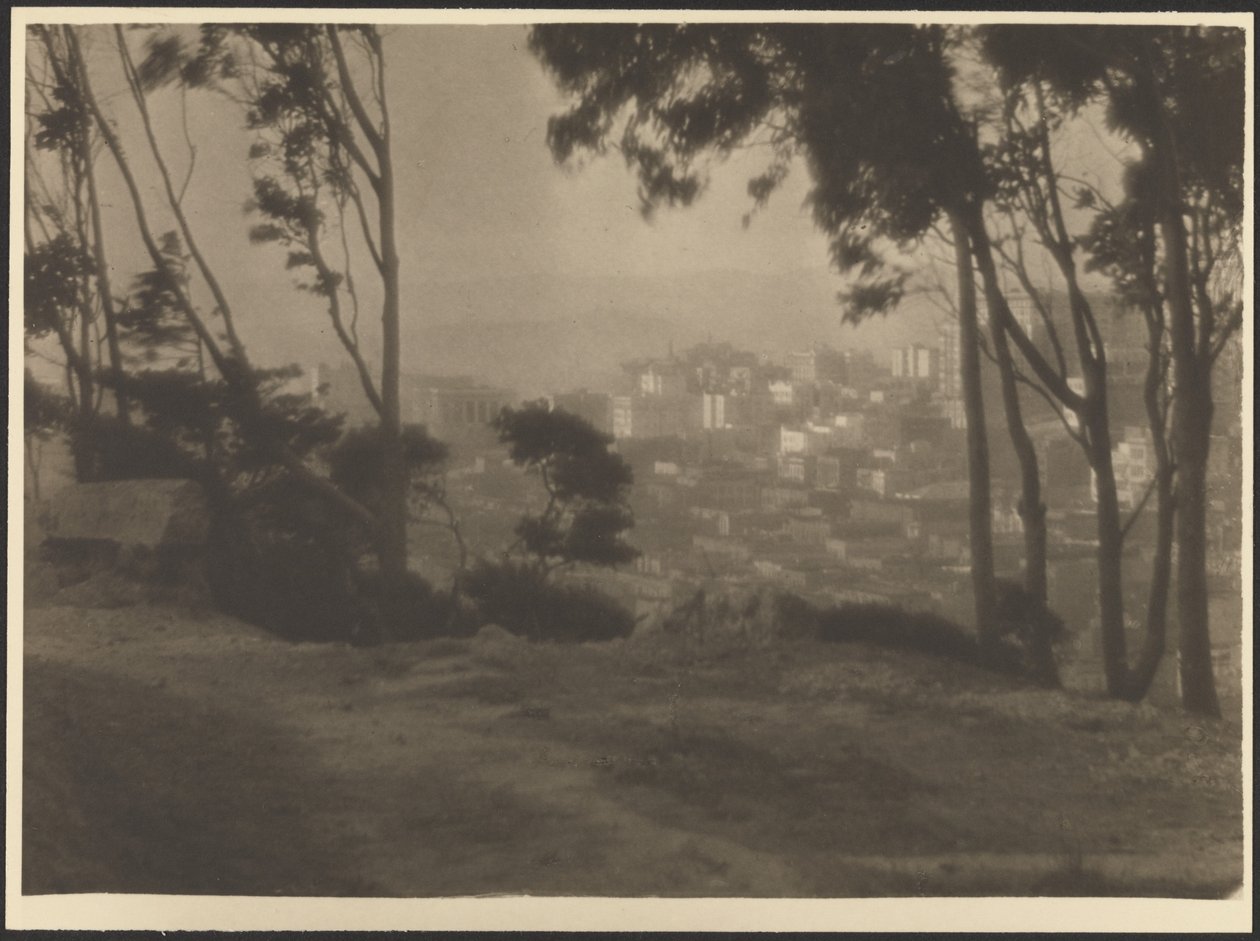 Stadt vom Hügel aus von Ernest Mitchell Pratt