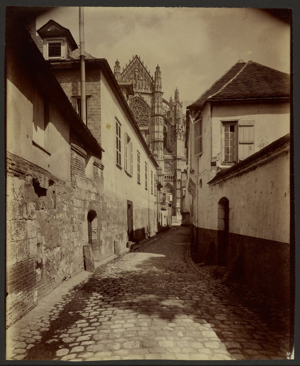 Beauvais, Rue Feutrier von Eugène Atget