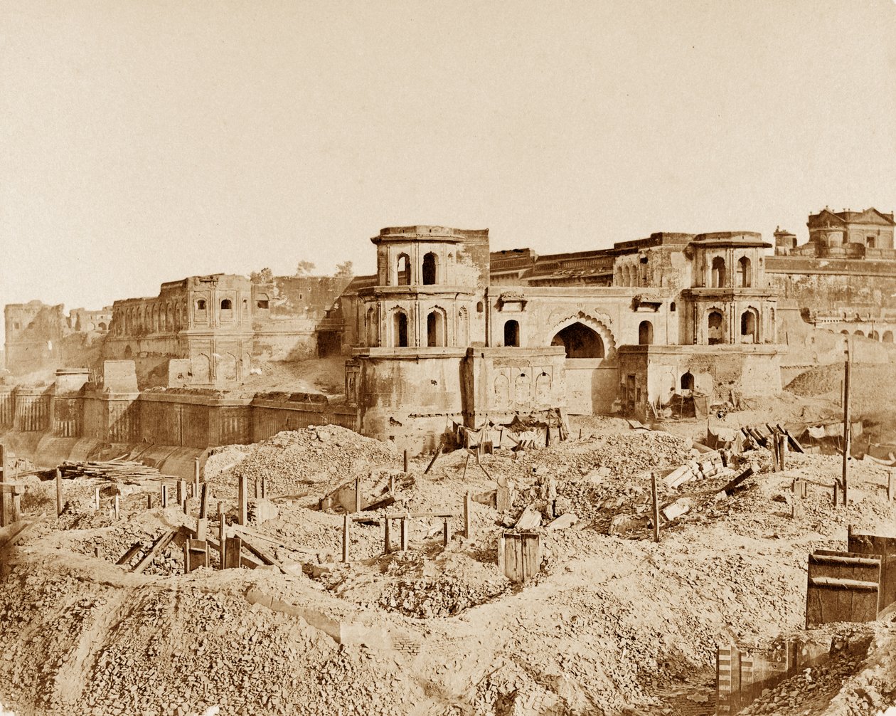 Der Munchee Bau oder die alte Zitadelle von Lucknow von Felice Beato