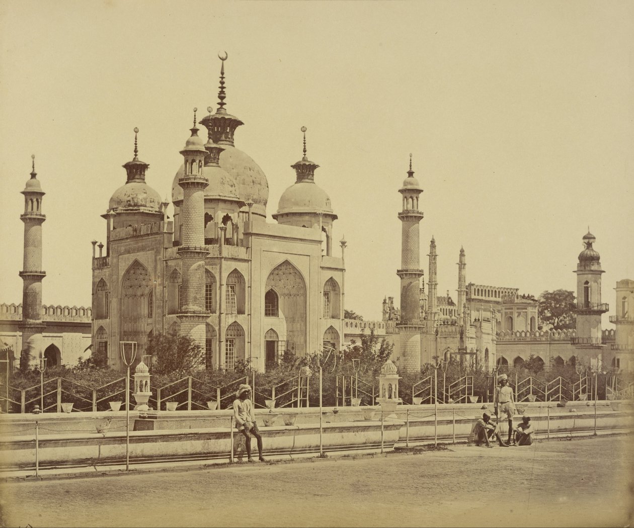 Moschee im Hussainabad Imambara von Felice Beato