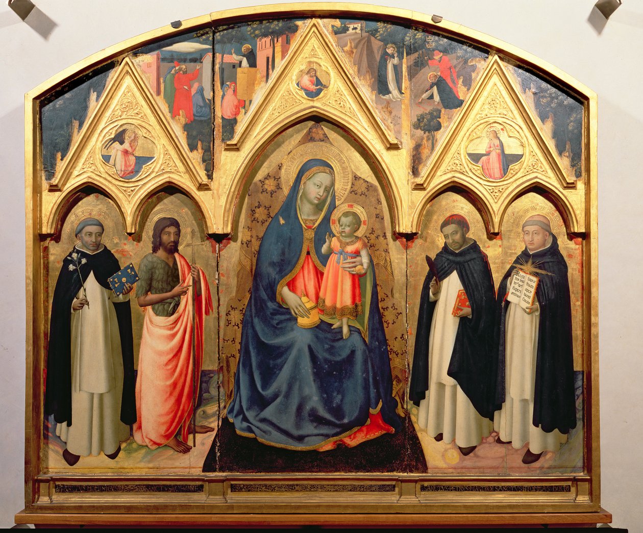 Die Jungfrau und das Kind mit St. Johannes dem Täufer, St. Dominikus, St. Peter dem Märtyrer und St. Thomas von Aquin (Tempera auf Tafel) von Fra Angelico