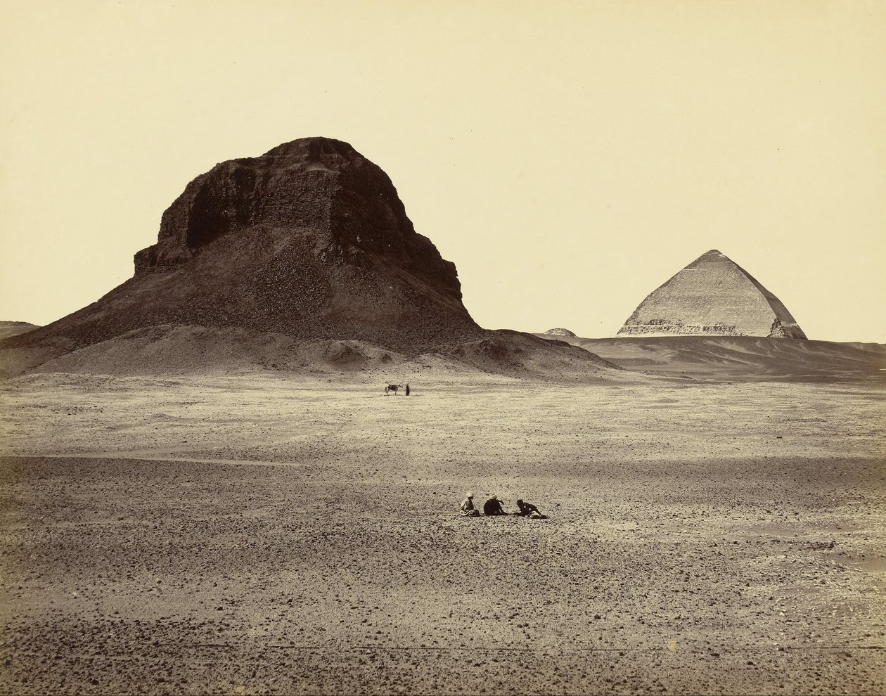 Die Pyramiden von Dahshoor, von Osten von Francis Frith