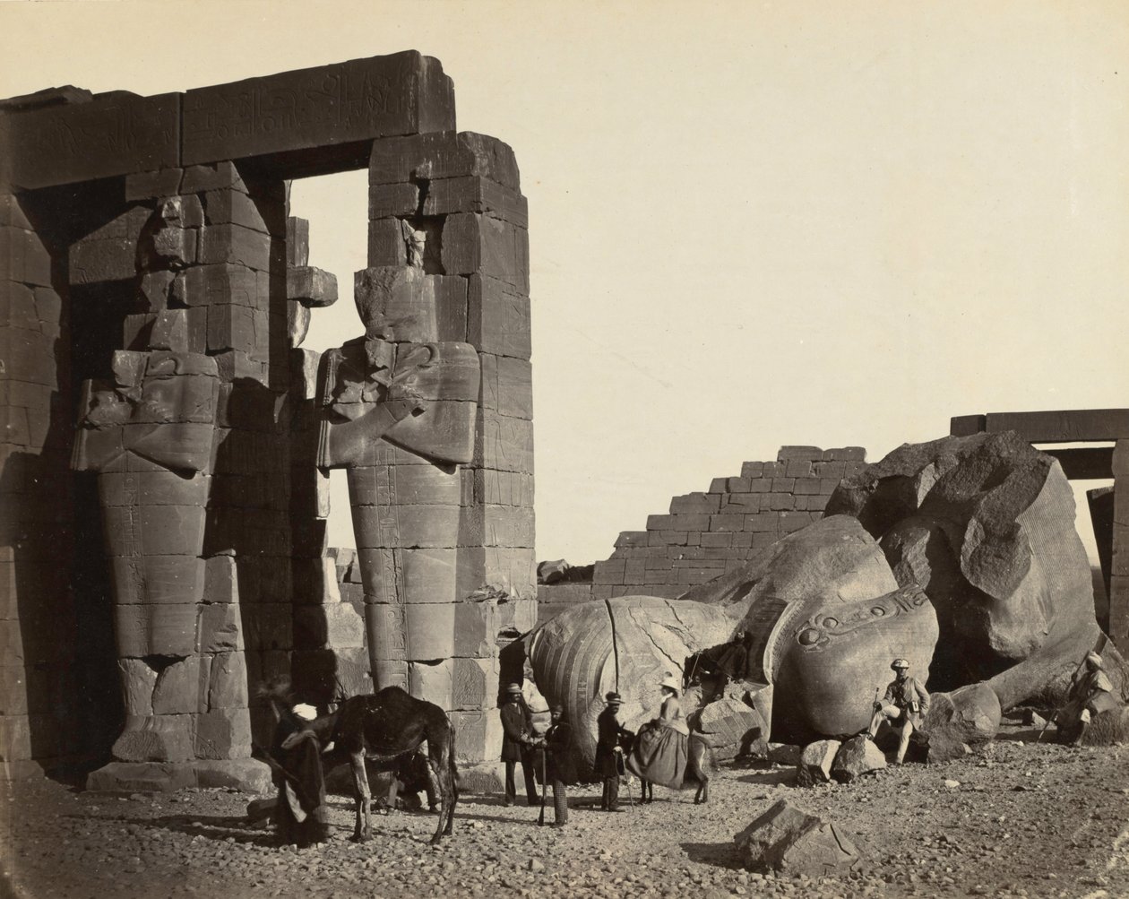 Gefallene Statue im Ramesseum, Theben, 1857 von Francis Frith