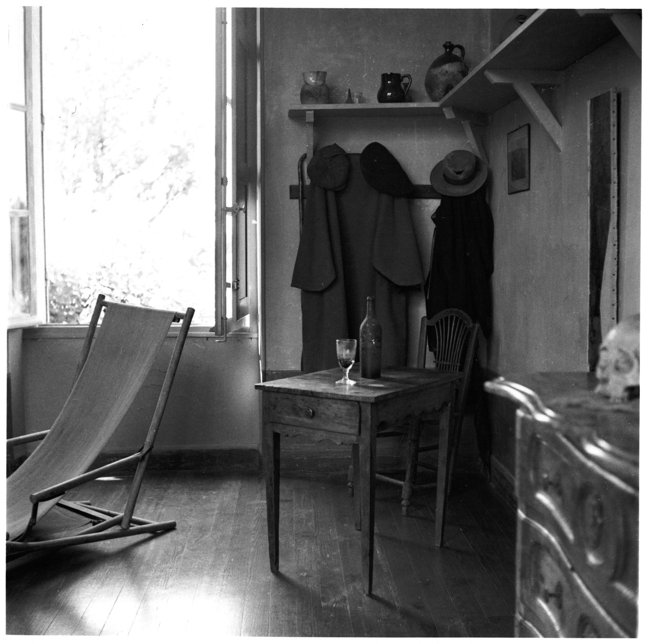 Innenansicht von Cezannes Atelier in Aix-en-Provence, ca. 1900-02 von French Photographer