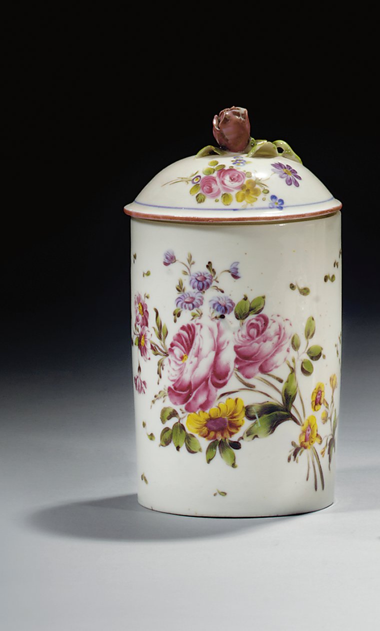 Mennecy-Pommadentopf mit Deckel (ca. 1750-70) von French School