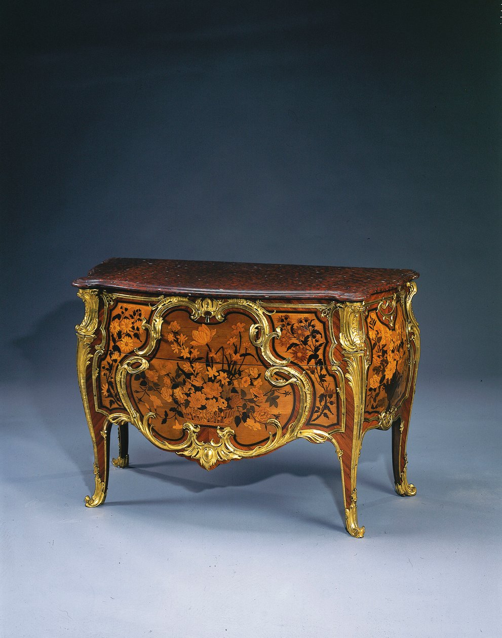 Königliche Louis XV Kommode, ca. 1757 von French School