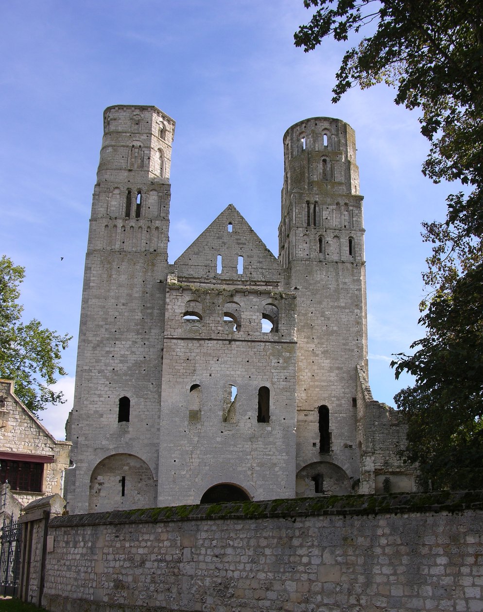 Ansicht der Abtei von Jumièges von French School