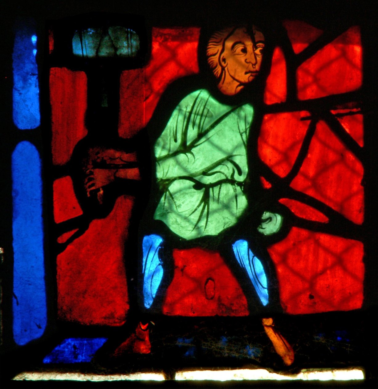 Fenster w24 zeigt eine Figur von French School