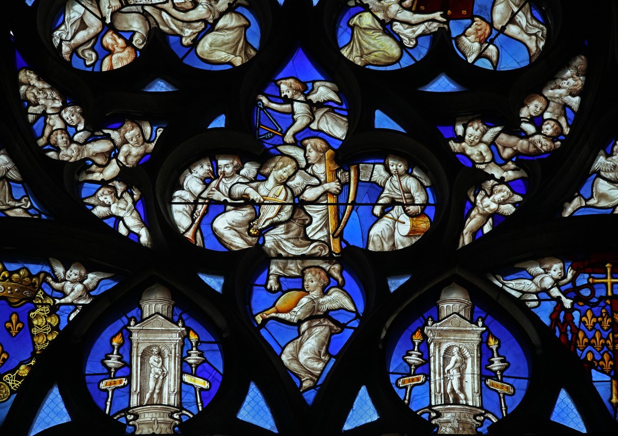 Fenster w32 mit einer Schar von Engeln von French School
