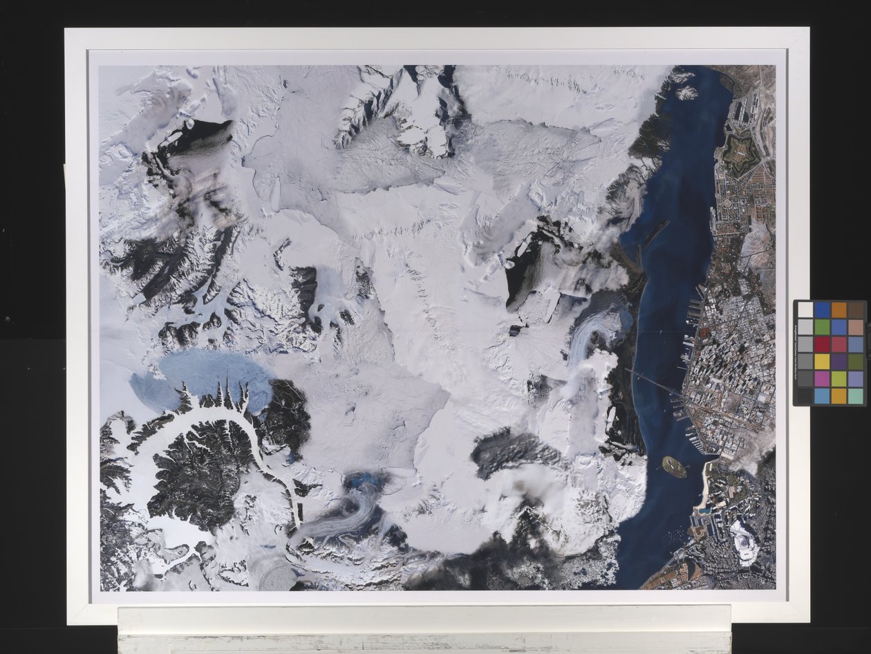 San Sri Copenkikiqaqaafallindasiscobuslanderzefoxporeberinlankmeccalibertyartic Strait Glacier von George Thompson Hobbs