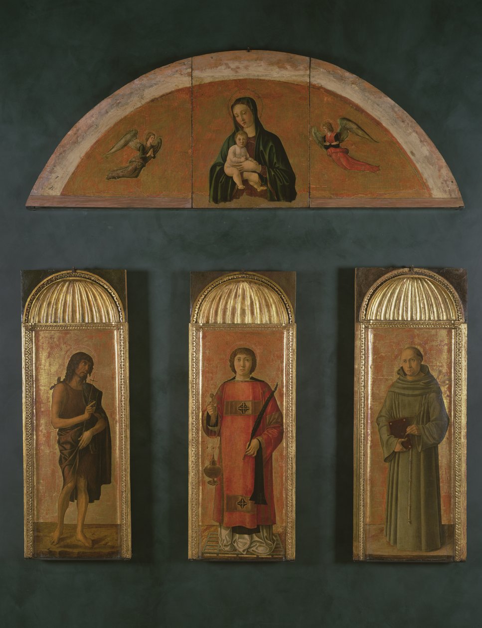 St. Laurentius zwischen Johannes dem Täufer und St. Antonius von Padua, in der Lünette Madonna mit Kind und Engeln von Giovanni Bellini