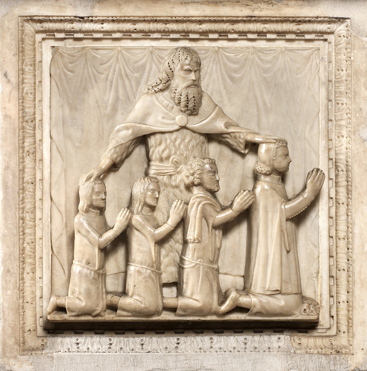 Vier Stifter und Sankt Peter von Giovanni Balduccio