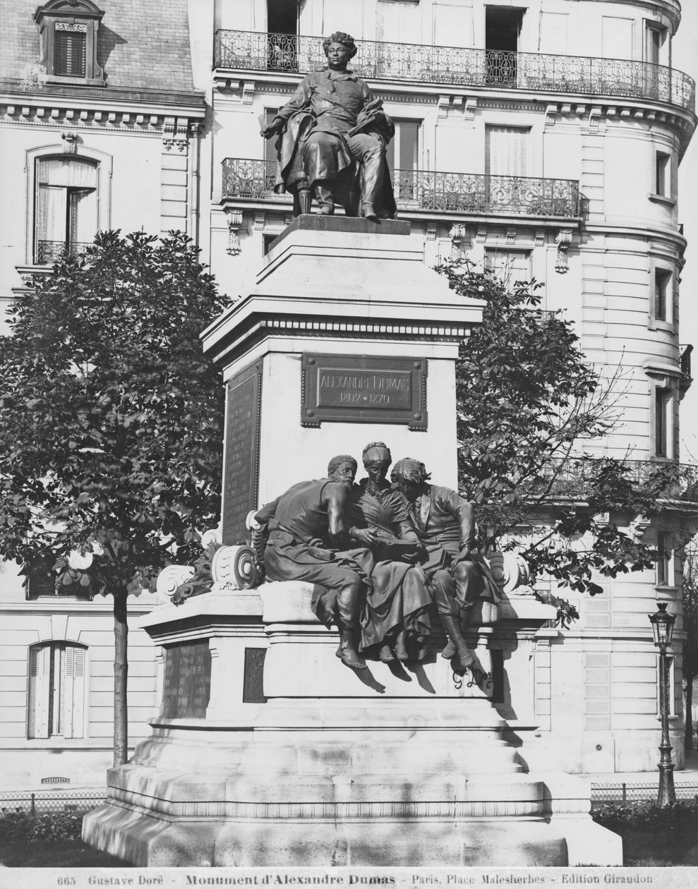 Denkmal für Alexandre Dumas Père, 1883 (Stein und Bronze) von Gustave Dore