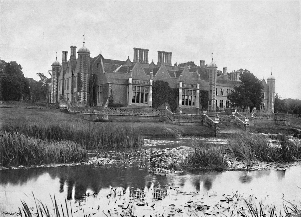 Charlecote Hall, um 1896 von Harvey Barton