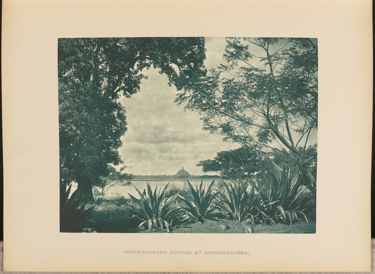 Jetawanarama Dagaba in Anuradhapura von Henry W. Cave