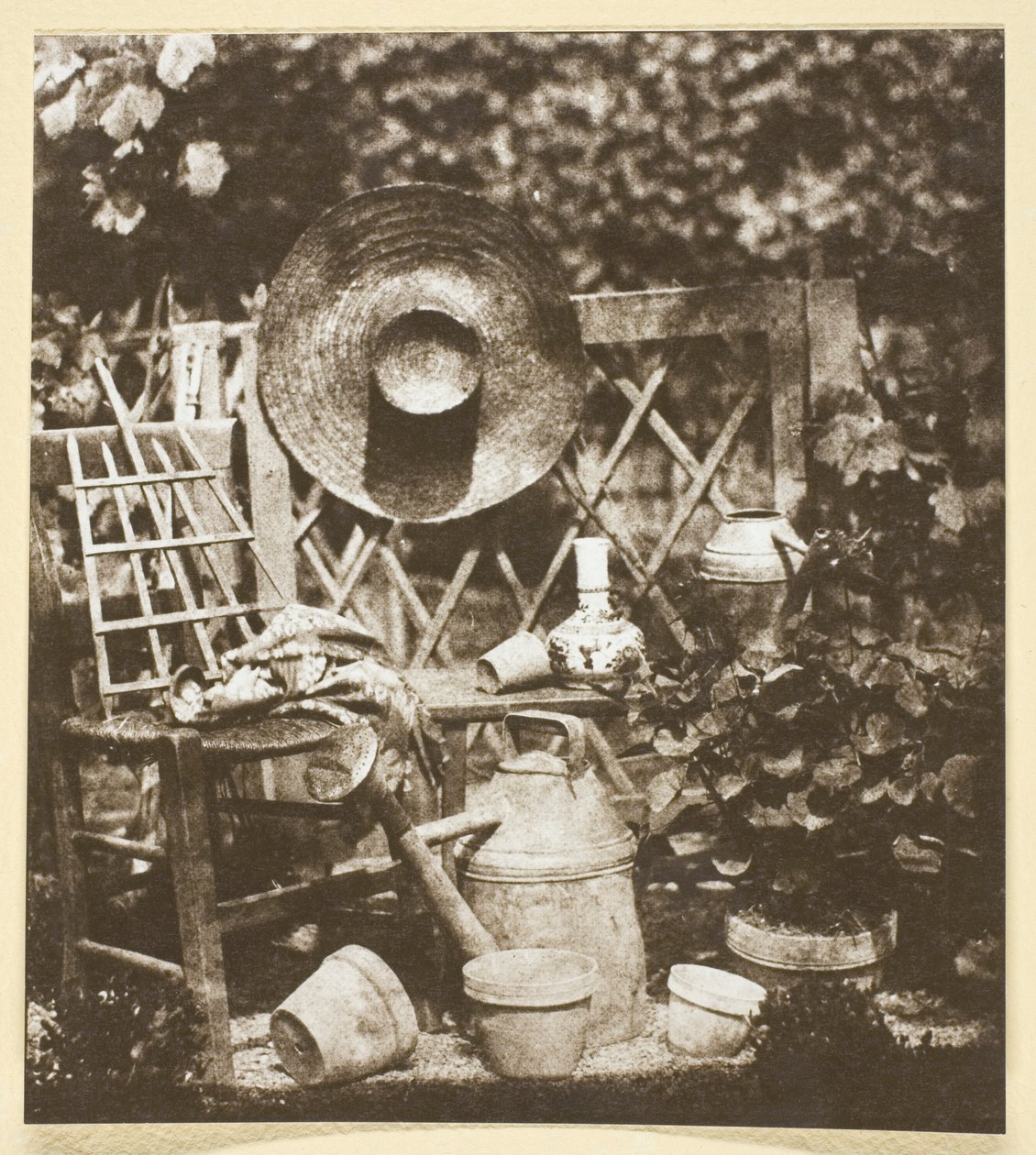 Komposition mit Hut von Hippolyte Bayard